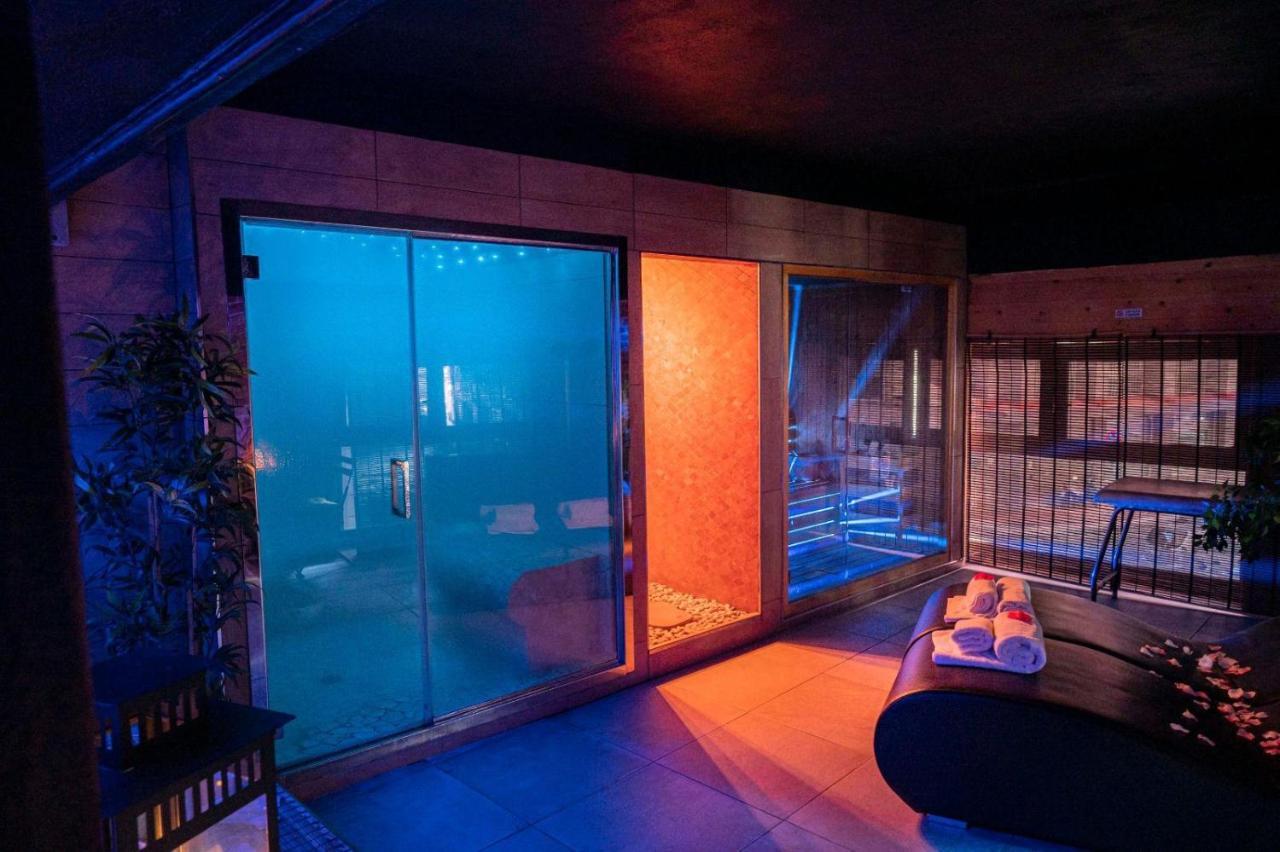 Hotel Angioino & Spa نابولي المظهر الخارجي الصورة