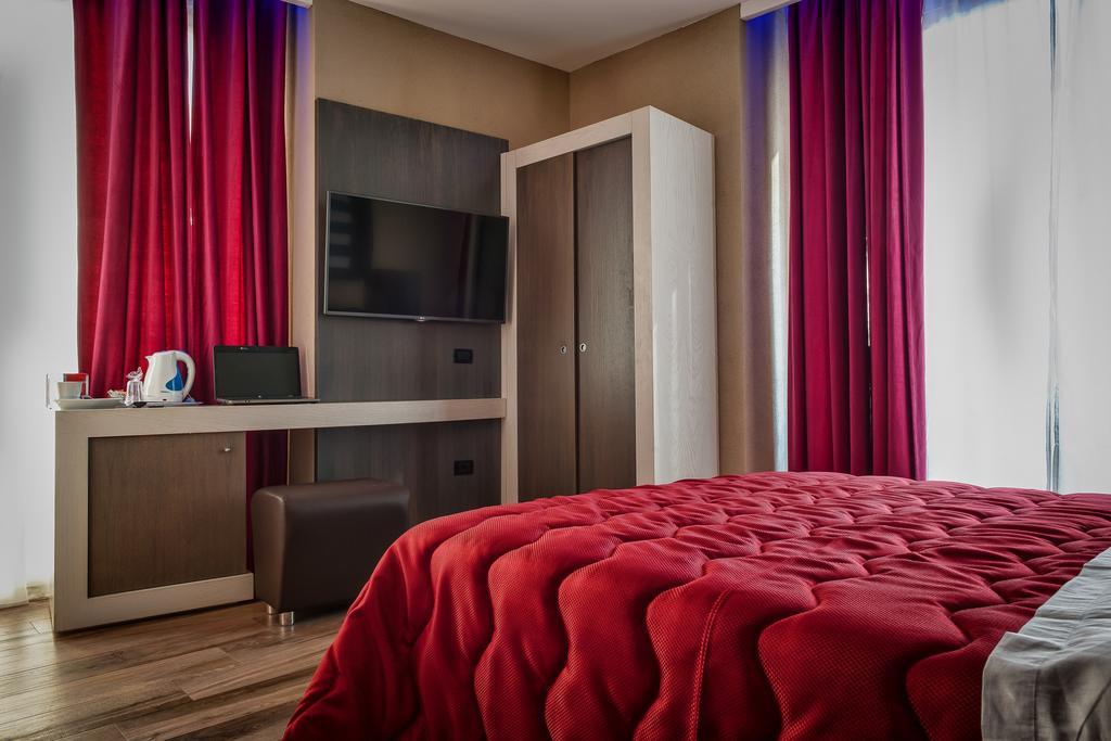 Hotel Angioino & Spa نابولي المظهر الخارجي الصورة
